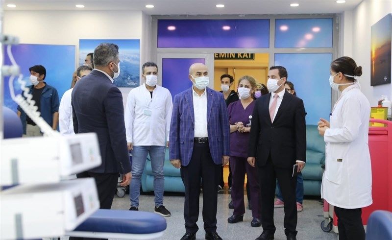 Mardin Valisi  Demirtaş’tan Sağlık Çalışanlarına Moral ve Teşekkür Ziyareti