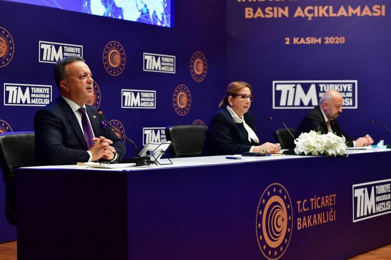 İhracat Ekim Ayında 17 Milyar 333 Milyon Dolarla Rekor Kırdı 