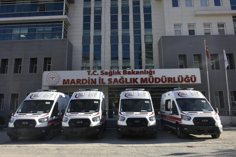 MARDİN  AMBULANS FİLOSUNA 10 ADET YENİ AMBULANS KATILDI