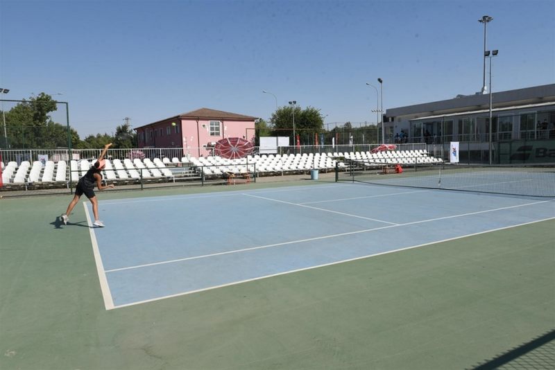 Doğu ve Güneydoğu Anadolu Tenis Şampiyonası Batman’da Başladı