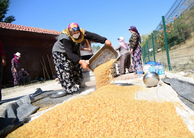 Mamak’ta bulgur kaynatma geleneği sürüyor