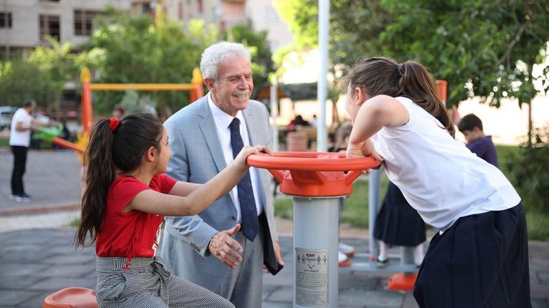 Başkan Tutaşı, “Vatandaşlarımıza yeni nefes alma alanları yapıyoruz”