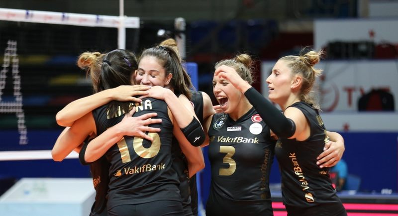 VakıfBank kupaya galibiyetle başladı