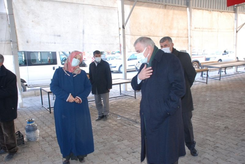 Belediye Başkanı Şahin, çalışmaları yerinde inceledi