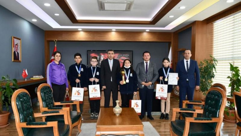 Havalı Silahlar Cumhuriyet Kupası Şampiyonlarından Artuklu Kaymakamı Tabakçıoğlu