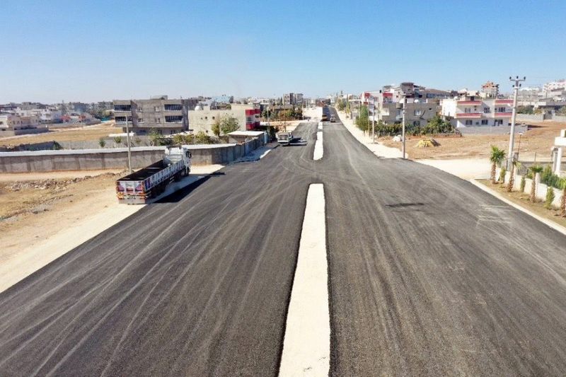 MARDİN BÜYÜKŞEHİR BELEDİYESİ YOL YAPIM ÇALIŞMALARINI SÜRDÜRÜYOR