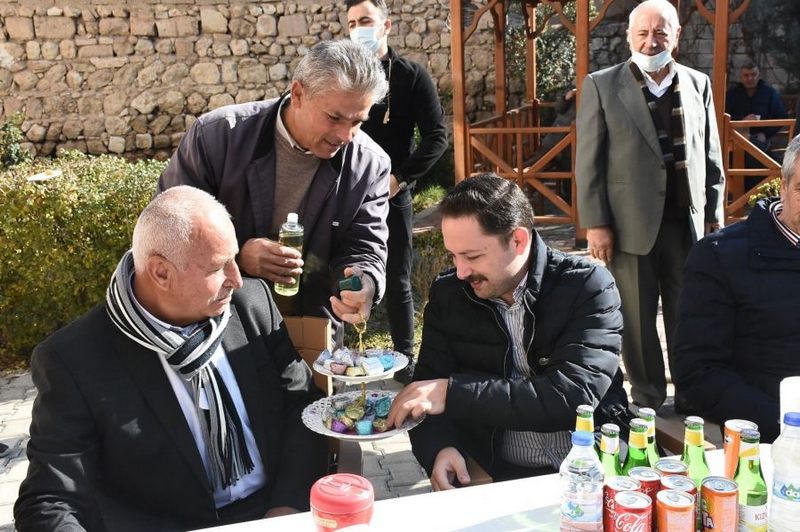 Nusaybin  Kaymakamı  Ercan Kayabaşı, Süryani Vatandaşların Doğuş Bayramı’nı Kutladı.
