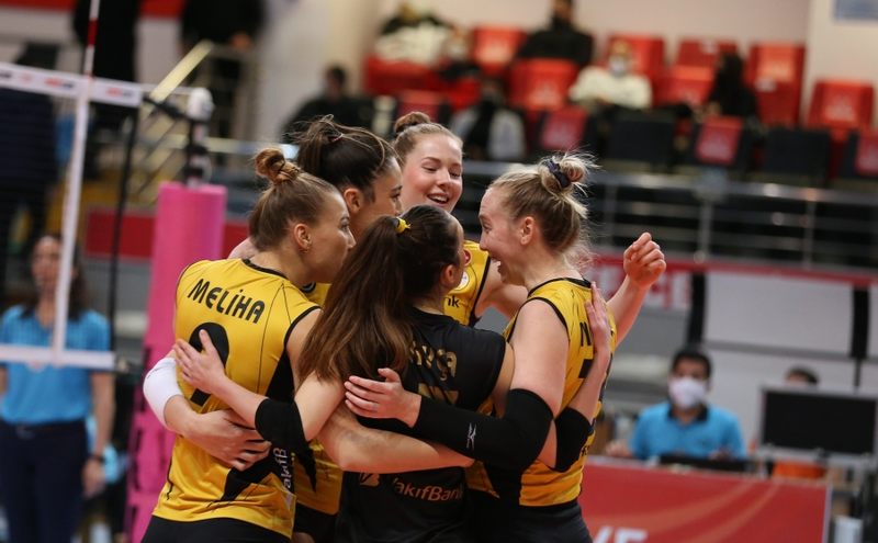 Lider VakıfBank, Bursa