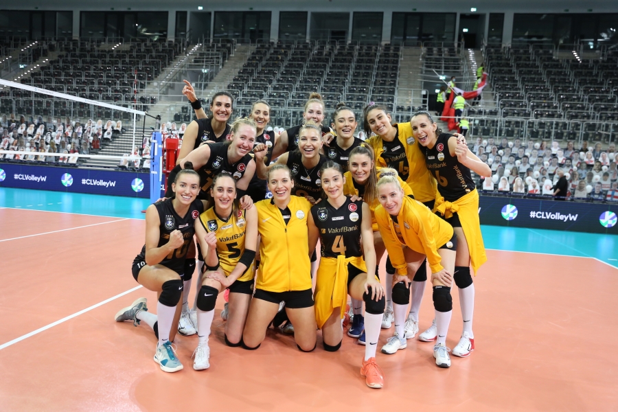 VakıfBank, Polonya