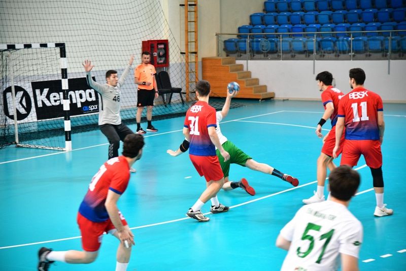 Mamak GSK Hentbol Takımı Süper Lig için gün Sayıyor