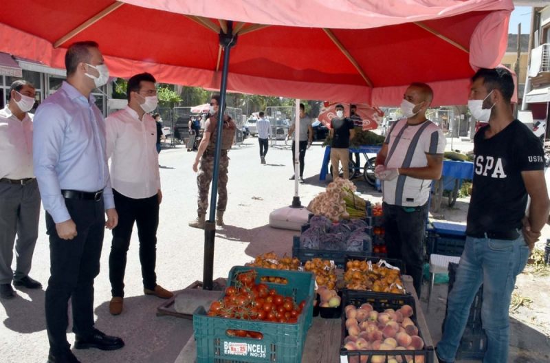 NUSAYBİN KAYMAKAMI VE BELEDİYE BAŞKAN VEKİLİ EMRE YALÇIN, PAZAR YERİNDE DENETİMLERDE BULUNDU