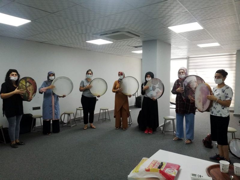Mardin Büyükşehir Belediyesinin Kadınlara yönelik kursları devam ediyor