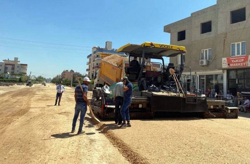  Midyat Merkezde Asfaltlama Çalışmaları Devam Ediyor