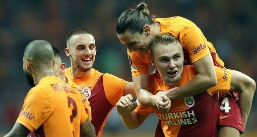 GALATASARAY : 1   LAZIO : 0