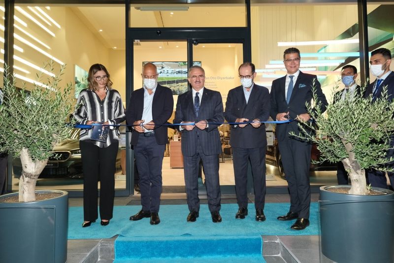 Borusan Oto İlk BMW Store