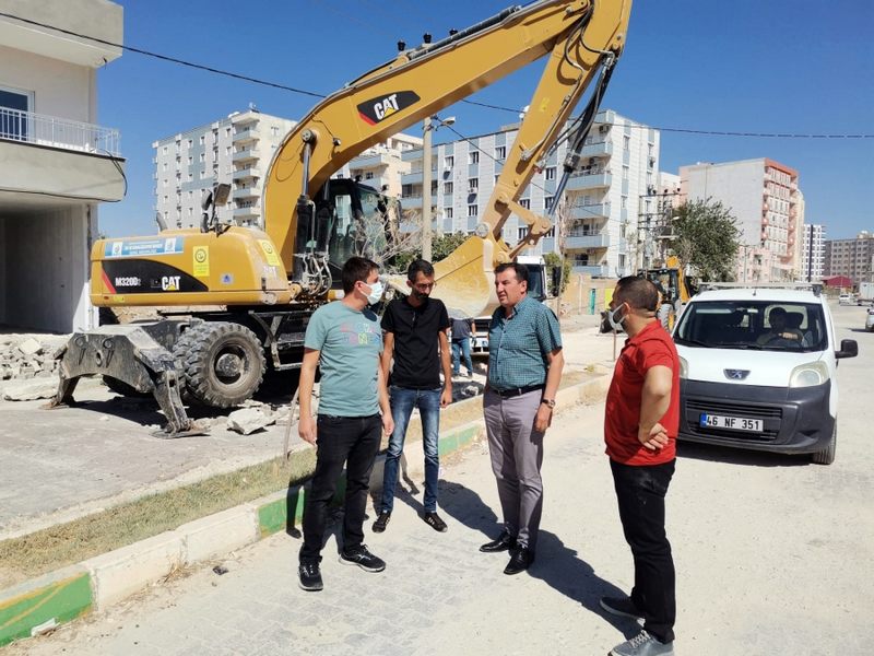 Kızıltepe Stadyum Caddesi’nde Asfaltlama Çalışmaları Başladı