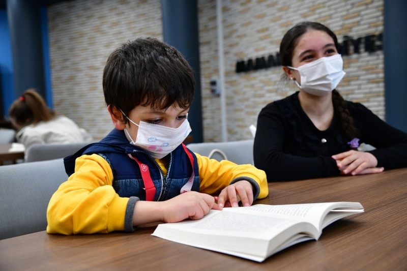 Gençler Mamak’ın kütüphaneleri tercih ediyor