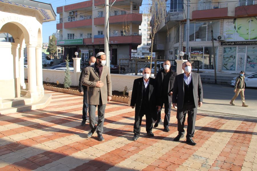 Başkan Şahin, Camii inşaatında incelemelerde bulundu