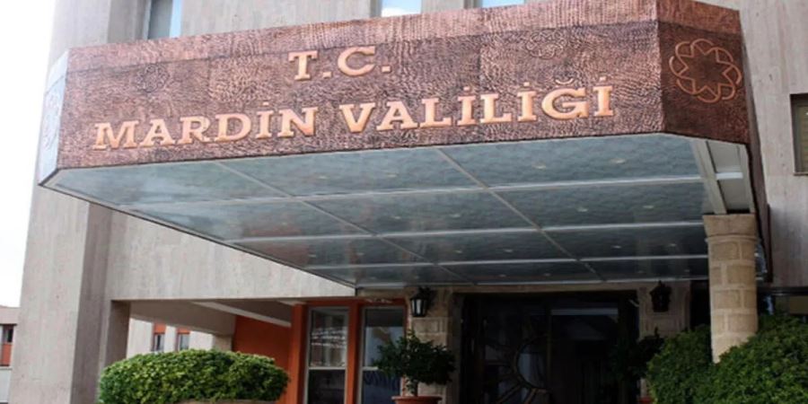  MARDİN VALİLİĞİ TOPLANTI VE YÜRÜYÜŞ YASAĞINI 15 GÜN DAHA UZATTI