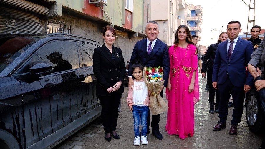 Şırnak Valisi  Osman Bilgin,Silopi İlçesi  Kadın Kültür Merkezini Ziyaret Etti