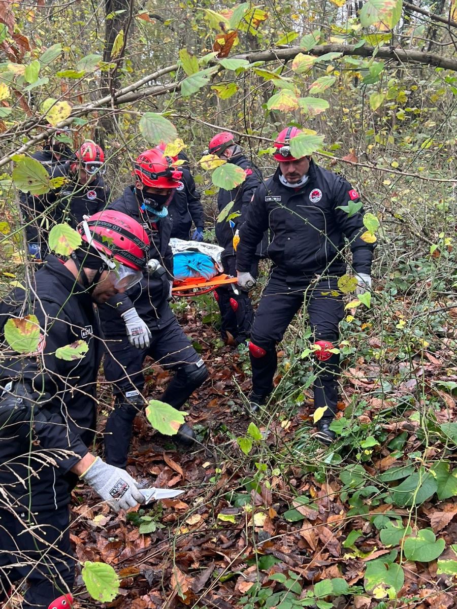 Kartal Belediyesi Sivil Savunma Uzmanlığı’ndan Gerçeği Aratmayan Tatbikat