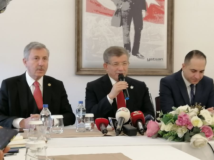    Ahmet Davutoğlu;’Düşük Profilli Başbakan Olmadım’ 