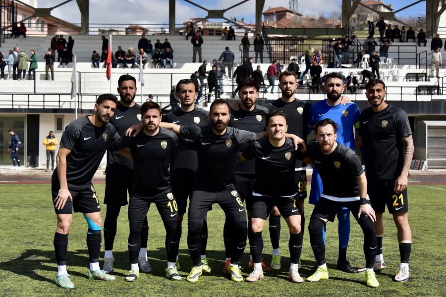 ALİAĞASPOR FK DEPLASMANDA FARKLI KAZANDI