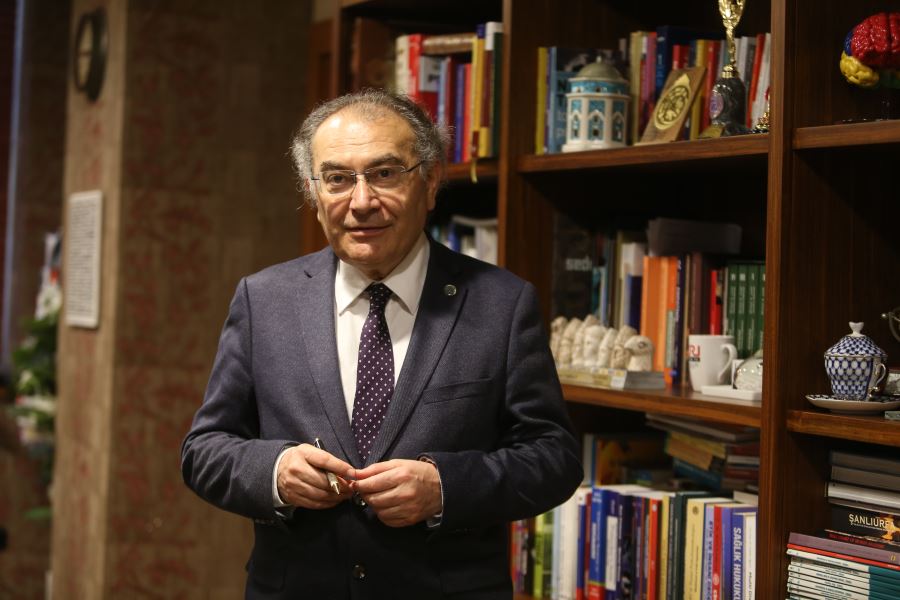 Prof. Dr. Nevzat Tarhan: “Depresyon, yarası içinde bir hastalıktır” 