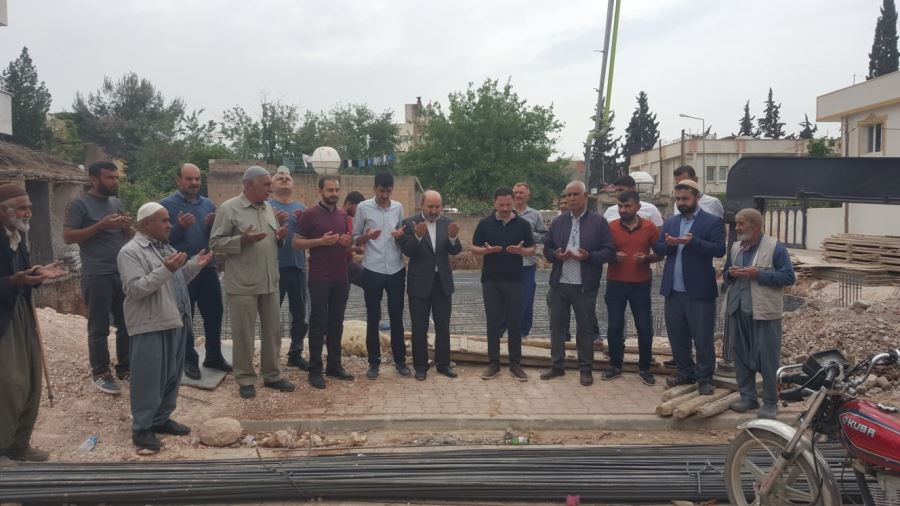 Nusaybin Kaymakamı Kayabaşı, Fabrika Cami Temel Atma Programına Katıldı.