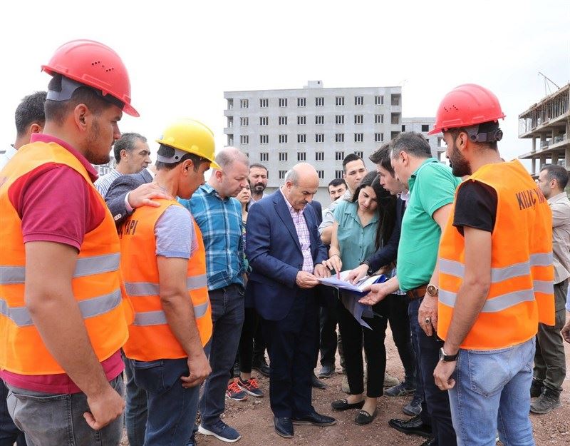 Mardin Valisi  Demirtaş Derik Ve Mazıdağı İlçelerinde İncelemelerde Bulundu