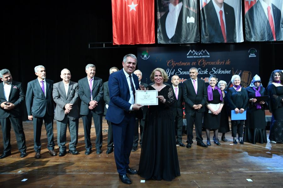 Musiki Muallim Mektebi’nde Türk Sanat Müziği Gecesi   