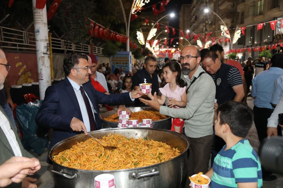 Kızıltepe İlçesinde 15 Temmuz Demokrasi ve Milli Birlik Günü Kutlandı