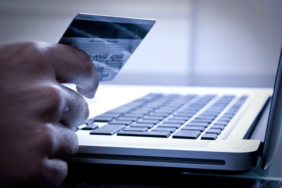 Kredi kartı bilgilerini çalmak için kullanılan  yöntemler