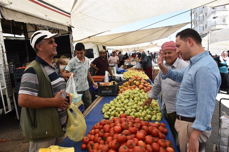 Nusaybin Kaymakamı . Ercan Kayabaşı, Çarşamba Pazarını Ziyaret Etti