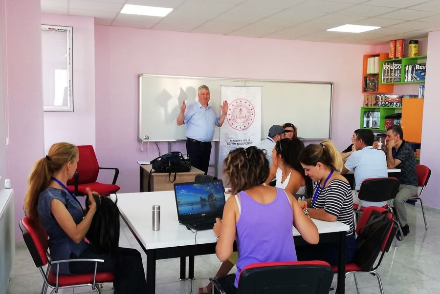 Mardin’de STEM Eğitici Eğitimleri