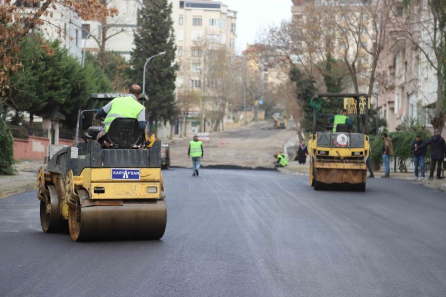 Kartal  Belediyesi Petrol İş Mahallesi’nde 1250 Ton Asfalt Serimi Yaptı