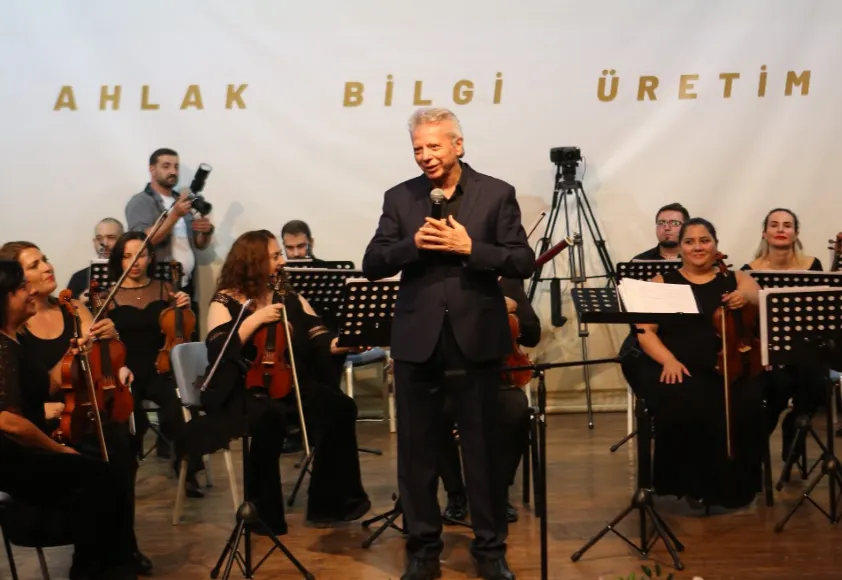 Etisan Holding Oda Orkestrası “Klasik Müzik 101” Projesiyle Mardin’de
