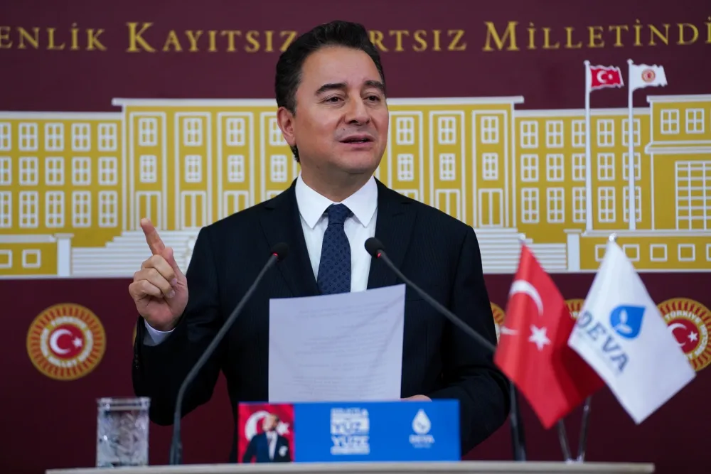 Ali Babacan;‘Tarihte görülmemiş bir skandalla karşı karşıyayız’