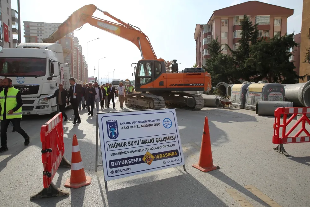 ETİMESGUT İLÇESİ  ŞEHİT  MEHMET ÇAVUŞ CADDESİ’NDE 10 YILLIK SEL ÇİLESİ SON BULUYOR