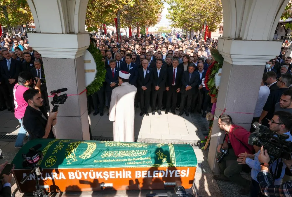 Hilmi Babacan son yolculuğuna uğurlandı