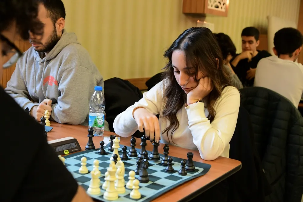 Mamak Satranç Turnuvasında Hamleler Konuştu
