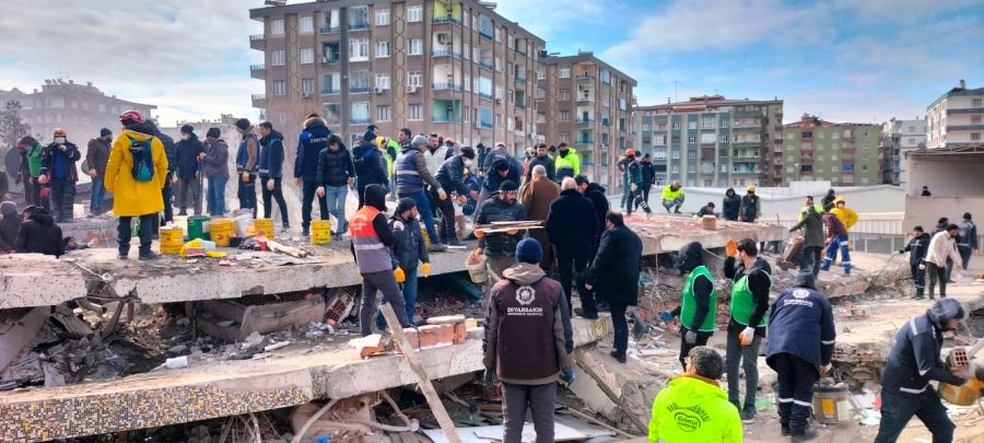 Dünya satrancı Türkiye için tek yürek