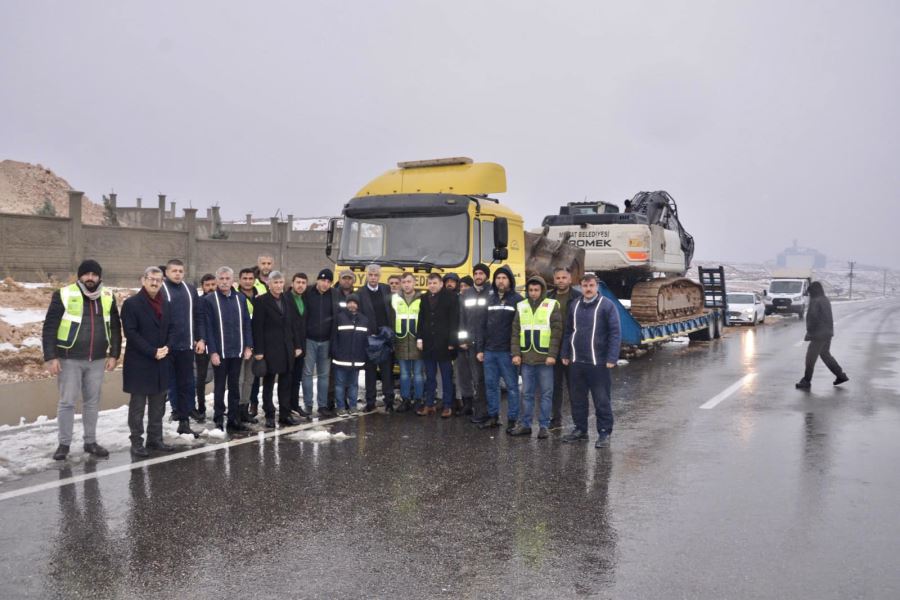 Midyat Belediyesi Yardım TIR’ı  deprem bölgesine hareket etti