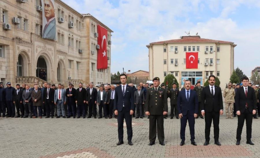 MİDYAT İLÇESİNDE ÇANAKKALE SAVAŞININ 108 YILDÖNÜMÜ TÖRENLE KUTLANDI