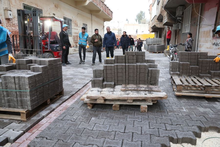 Başkan   Kuş,Eyyübiye İlçesinde Yol Yapım Çalışmalarını Sürdürüyor