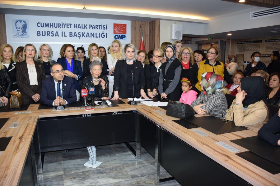 CHP BURSA İL BAŞKANLIĞINDA KADINLAR BULUŞMASI