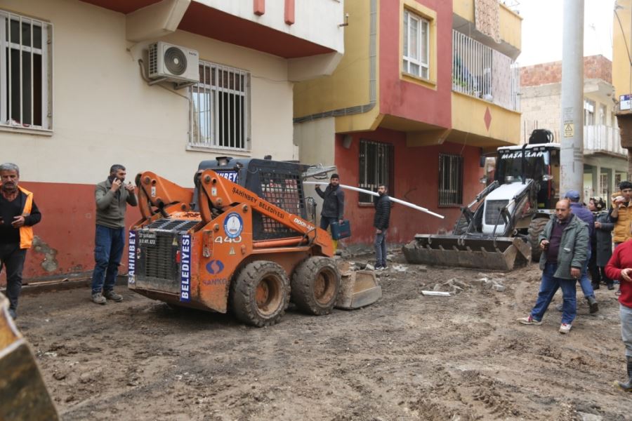 Eyyübiye’de Yol Çalışmaları Hız Aldı