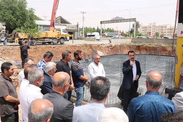 MARDİN  YENİ SANAYİ SİTESİ CAMİSİNİN TEMELİ DUALARLA ATILDI