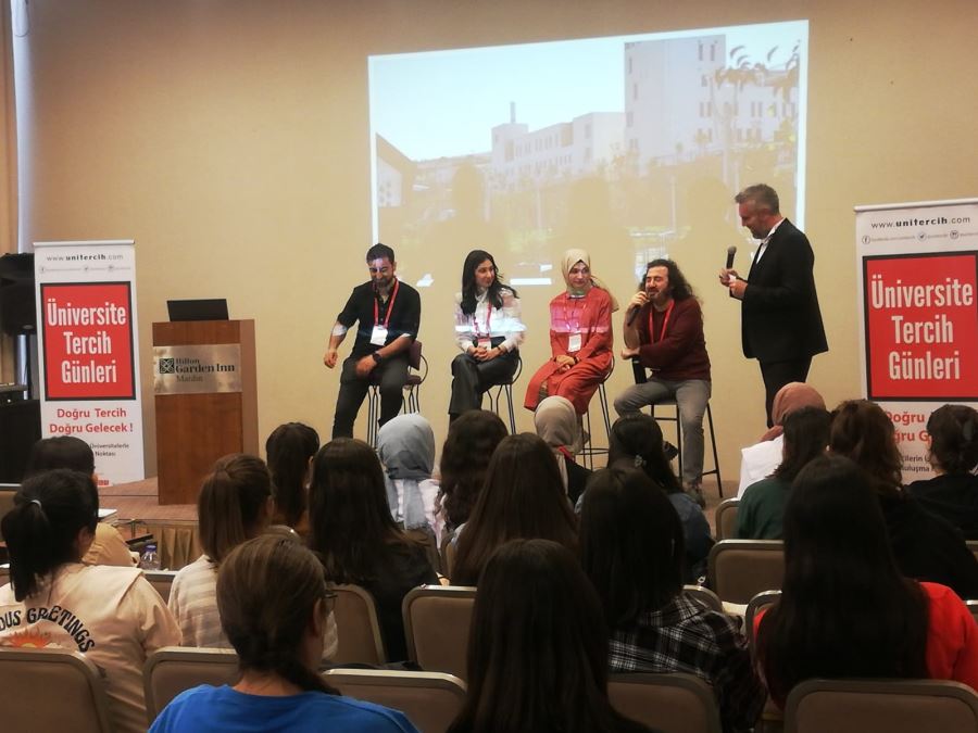 Liseli Gençlere Mardin Artuklu  Üniversitesi  Tanıtıldı