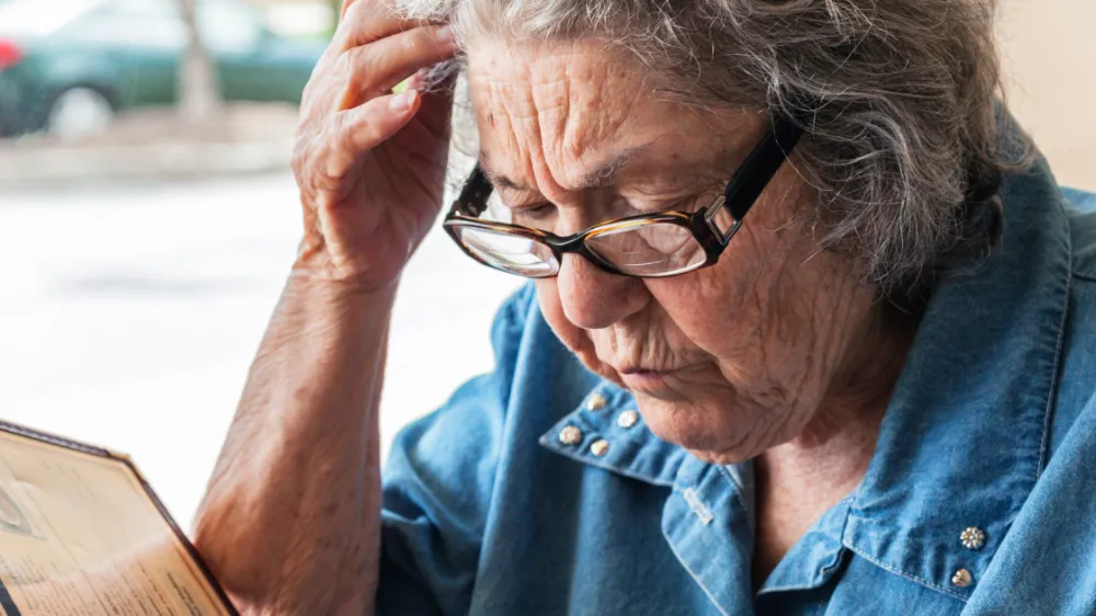 Dikkat! Yaşam tarzı alışkanlıkları Alzheimer riskini artırabilir